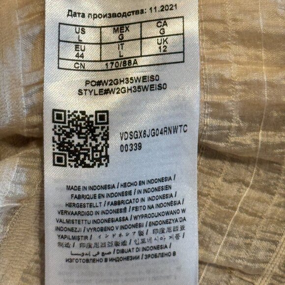 GUESS women's puff long sleeve crinkle Rav top size Large - Picture 10 of 11